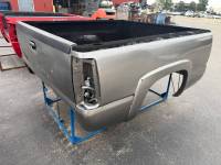 99-06 Chevy Silverado/GMC Sierra White 6.5ft Short Bed