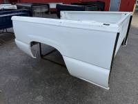 Chevrolet  - 99-06 Chevy Silverado/GMC Sierra White 6.5ft Short Bed - Image 5