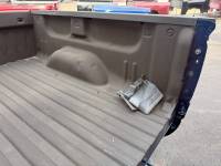 14-18 Chevy Silverado Blue 5.8ft Short Truck Bed - Image 4